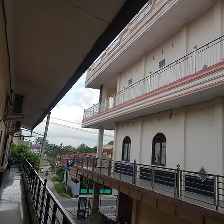 Oyo 91647 Sanina Residence Pematang Siantar Bagian luar foto