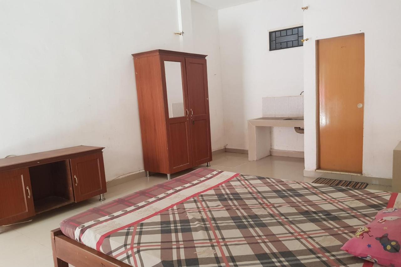 Oyo 91647 Sanina Residence Pematang Siantar Bagian luar foto